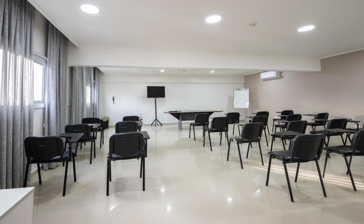 Apart Hotel Rivadavia 815 Neuquén Kültér fotó