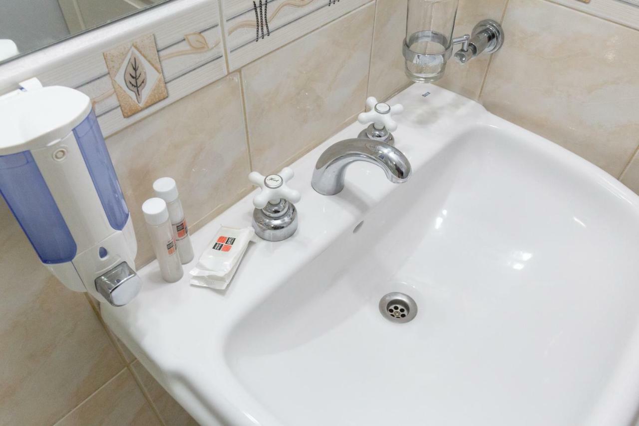 Apart Hotel Rivadavia 815 Neuquén Kültér fotó