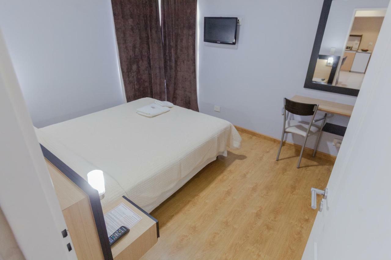 Apart Hotel Rivadavia 815 Neuquén Kültér fotó
