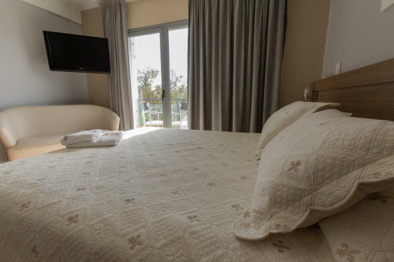 Apart Hotel Rivadavia 815 Neuquén Kültér fotó